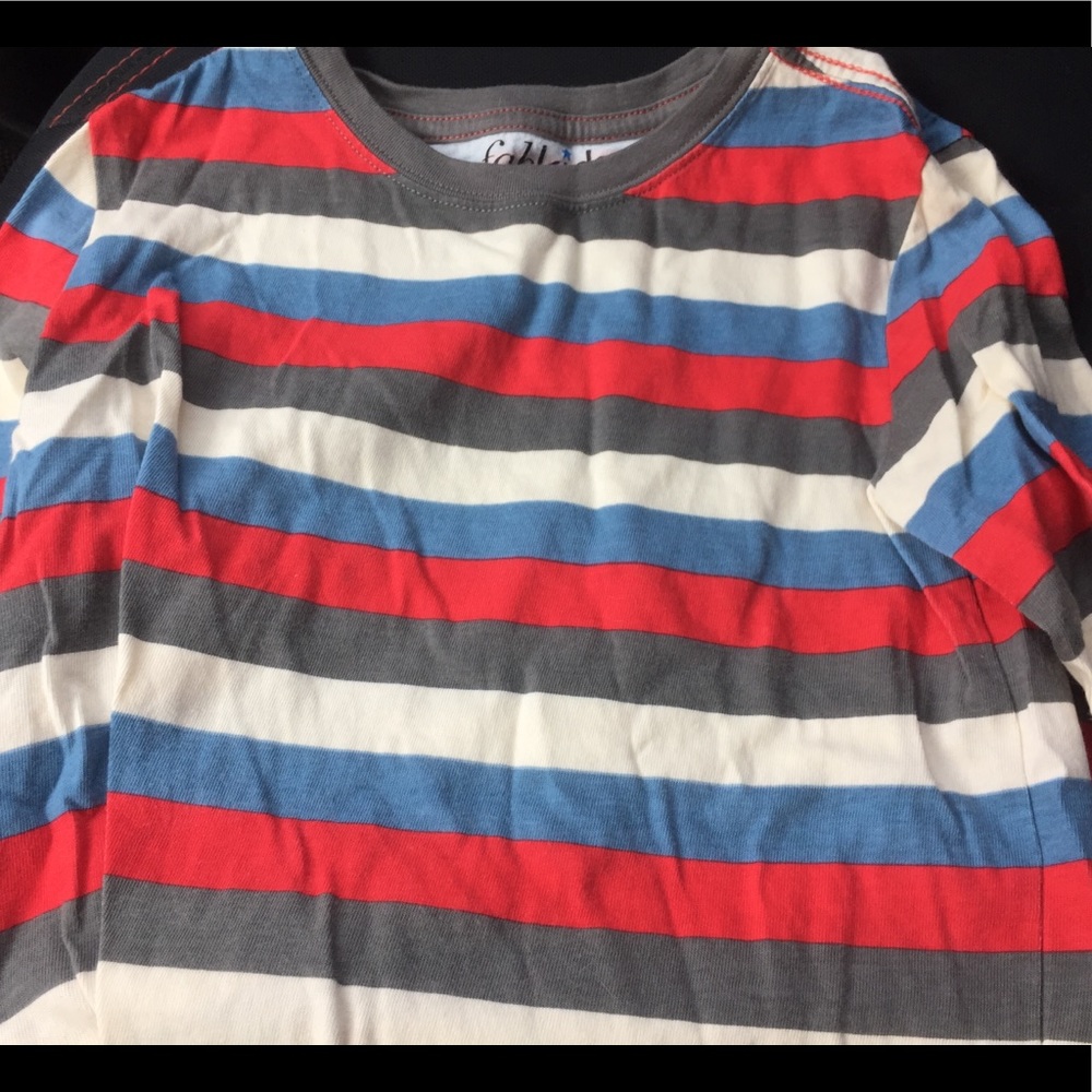 Kids striped shirt🔴2/$15?or 4/$20🔴